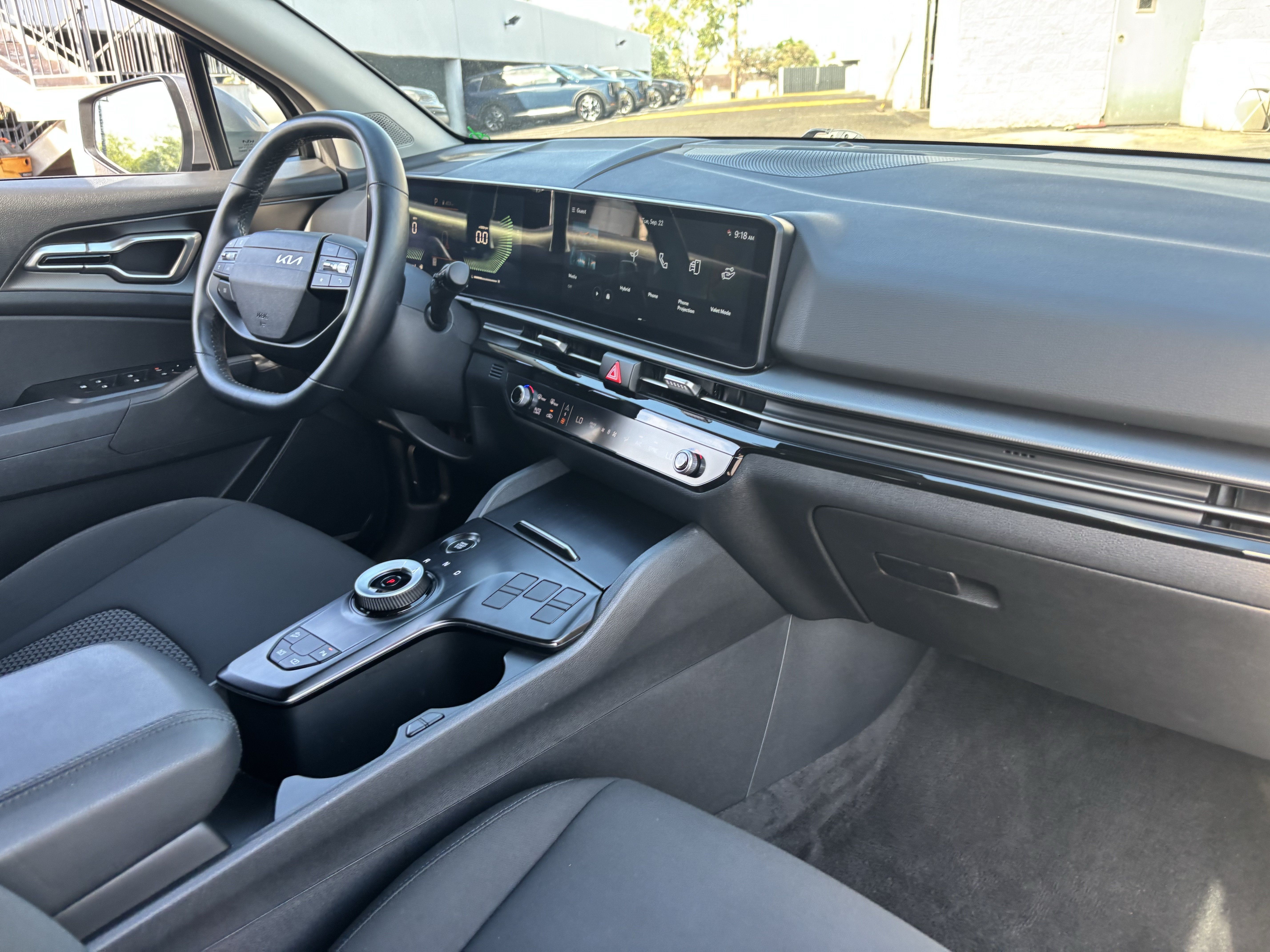 Certified 2026 Kia Sportage LX FWD image 10