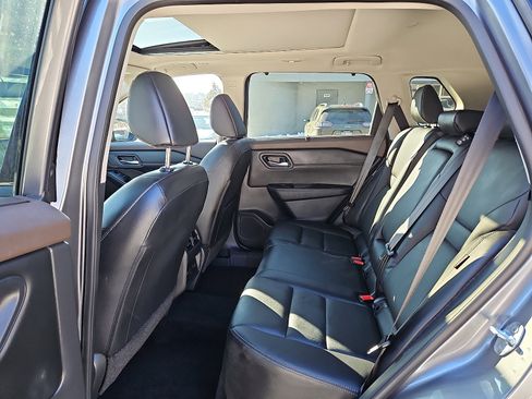 Certified 2023 Nissan Rogue SL w/ SL Premium Package image 10