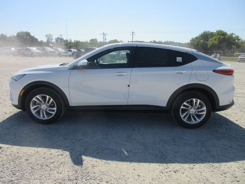 New 2026 Buick Envista Preferred image 9