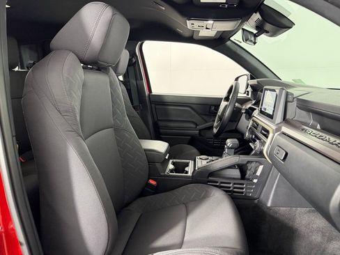 Used 2024 Toyota Tacoma SR5 RWD image 29