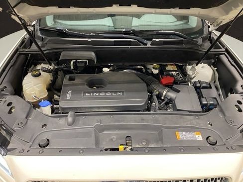 Used 2019 Lincoln Nautilus Reserve AWD/4WD image 27