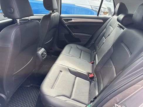 Used 2016 Volkswagen e-Golf SEL Premium w/ Driver Assistance Package image 7