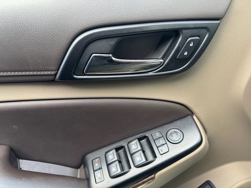 Used 2020 Chevrolet Tahoe LT image 21