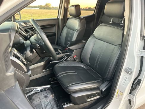 Used 2019 Ford Ranger Lariat w/ Technology Package image 11