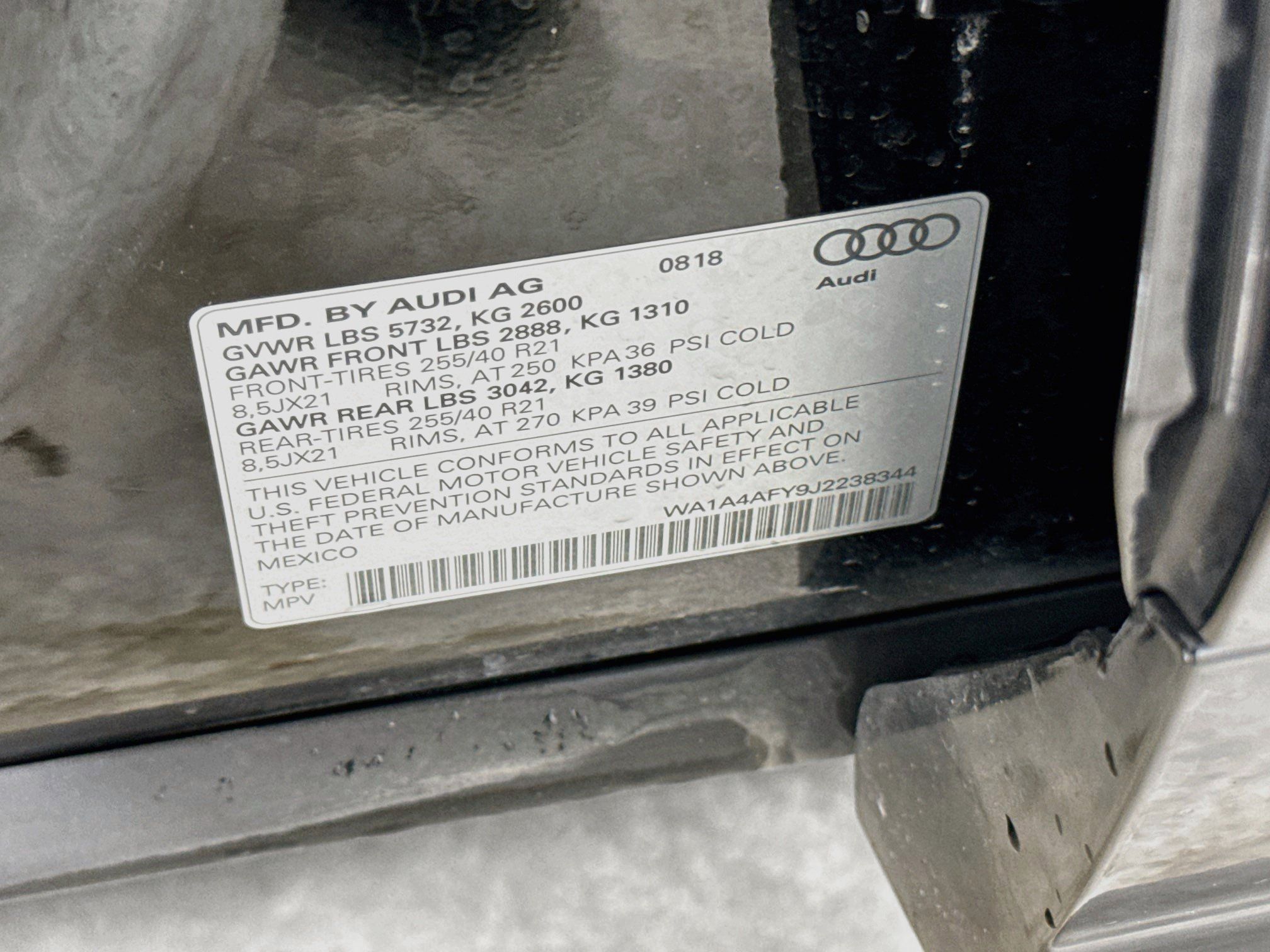 Used 2018 Audi SQ5 Premium Plus AWD/4WD image 32