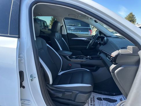 Used 2024 Buick Envision Sport Touring image 23