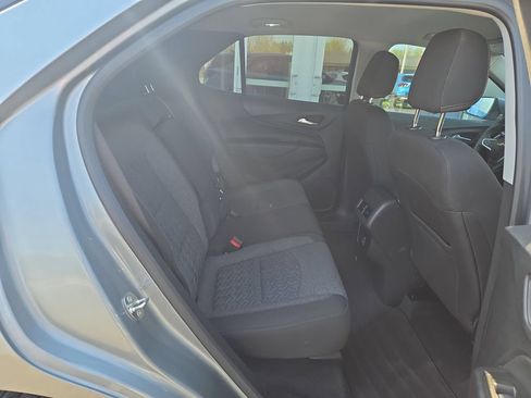 Certified 2023 Chevrolet Equinox LT AWD/4WD image 17