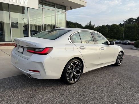 Used 2026 BMW 330i Sedan RWD image 8