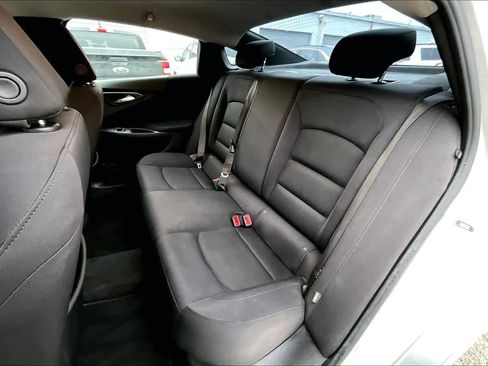 Used 2022 Chevrolet Malibu RS image 20