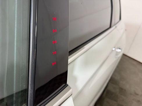 Certified 2022 Lincoln Corsair Reserve w/ Equipment Group 201A image 17