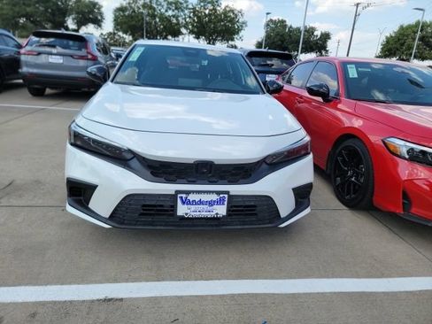 Certified 2024 Honda Civic Sport image 2