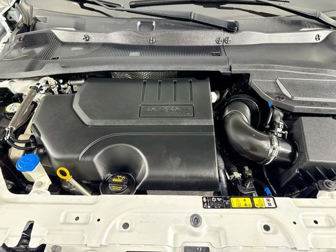 Used 2020 Jaguar E-PACE image 14