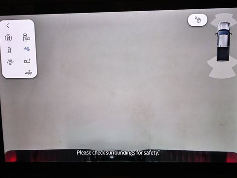 Certified 2024 Ford F350 Platinum image 36