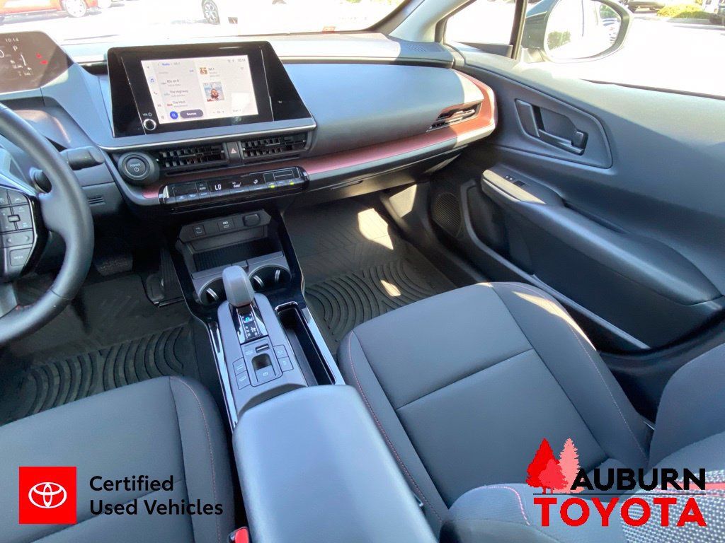 Certified 2026 Toyota Prius Plug-In Hybrid FWD image 25