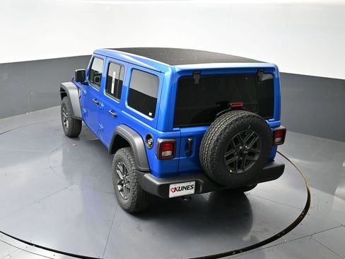 New 2026 Jeep Wrangler Sport S image 34