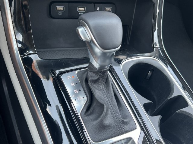 Used 2024 Kia Carnival SX Prestige FWD image 25