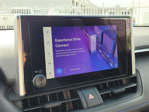 Used 2024 Toyota RAV4 SE image 26