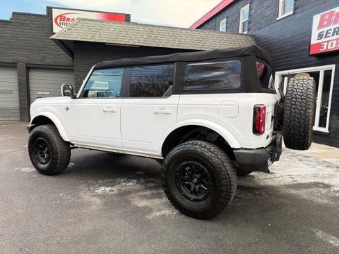 Used 2022 Ford Bronco Outer Banks image 4