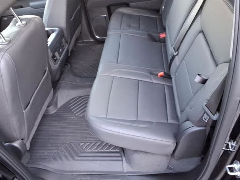 Used 2025 Chevrolet Silverado 1500 LT Trail Boss w/ Convenience Package II image 11