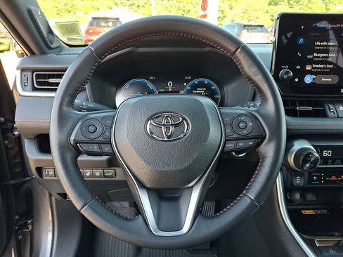 Certified 2024 Toyota RAV4 XSE w/ Premium Package AWD/4WD image 24