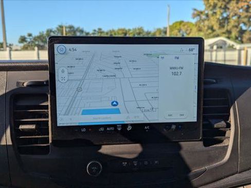 Used 2023 Ford E-Transit Medium Roof image 24