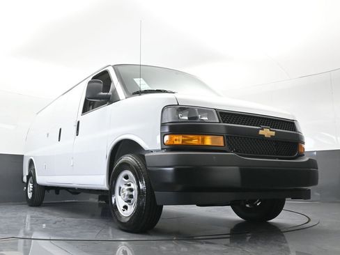 New 2026 Chevrolet Express 2500 Extended w/ Driver Convenience Package RWD image 60
