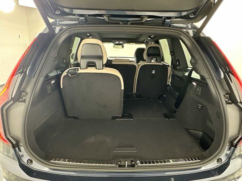 New 2026 Volvo XC90 B5 Core image 24