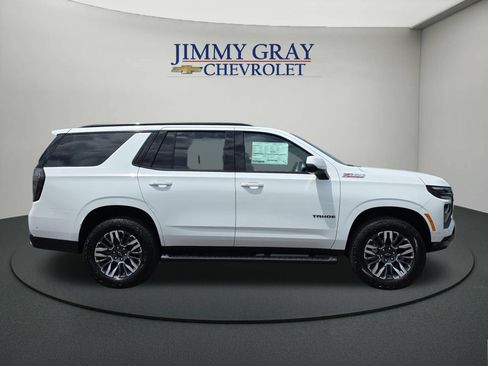 New 2026 Chevrolet Tahoe Z71 w/ Comfort Package AWD/4WD image 6