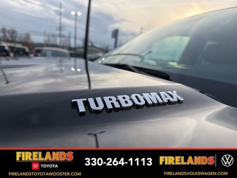 Used 2025 Chevrolet Silverado 1500 LT image 10