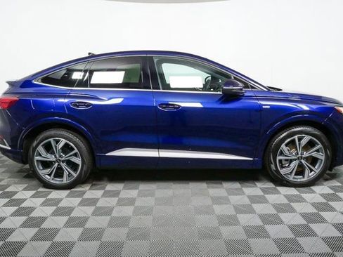 New 2026 Audi Q4 e-tron Premium image 2