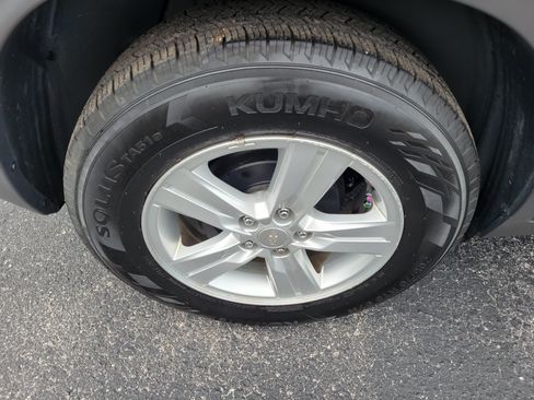 Used 2019 Chevrolet Trax LS FWD image 35