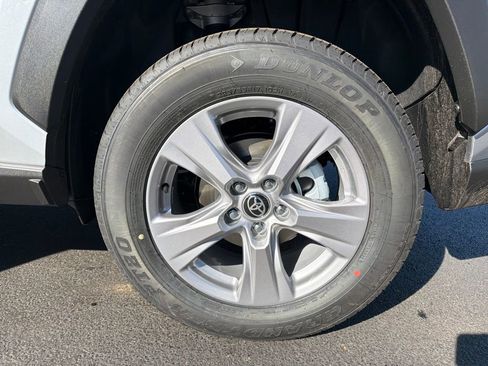 New 2025 Toyota RAV4 XLE image 22