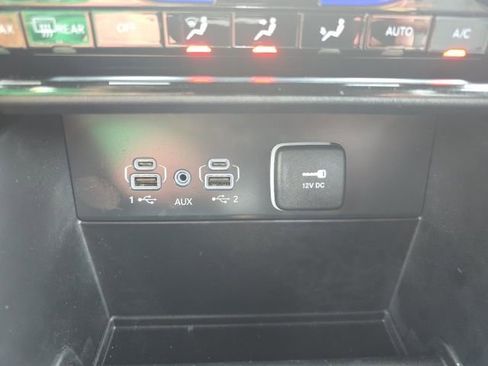 Certified 2025 Jeep Grand Cherokee L Limited w/ Black Appearance Package image 25