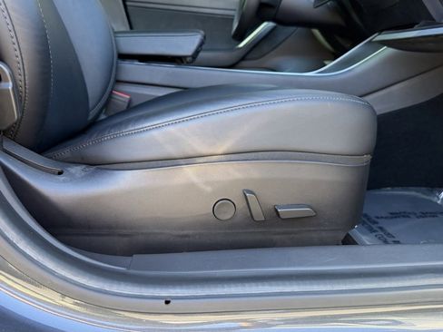 Used 2020 Tesla Model 3 Standard Range Plus image 35
