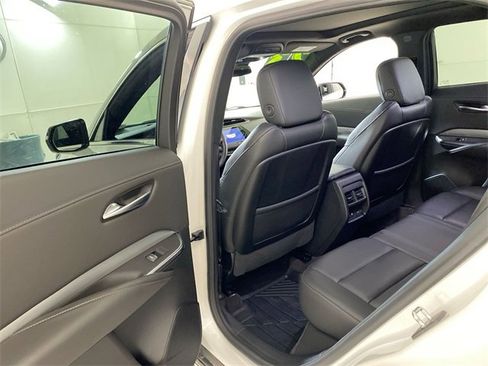 Used 2023 Cadillac XT4 Premium Luxury w/ Cold Weather Package image 29