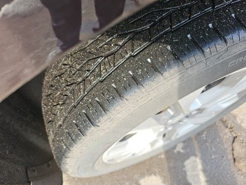 Used 2020 Chevrolet Traverse Premier w/ LPO, Floor Liner Package image 5