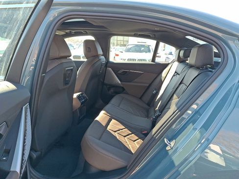 Used 2024 BMW 530i xDrive w/ Premium Package image 10