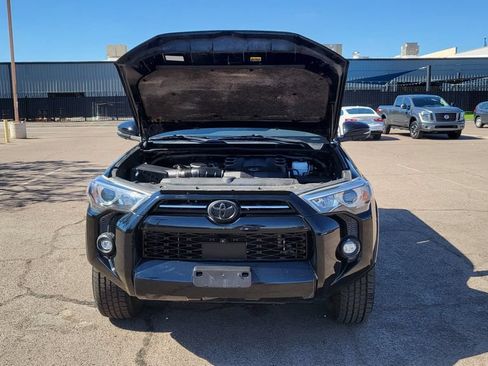 Used 2023 Toyota 4Runner SR5 Premium AWD/4WD image 39