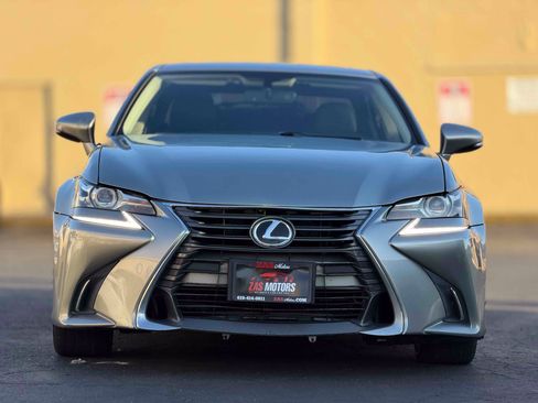 Used 2016 Lexus GS 200t RWD image 2