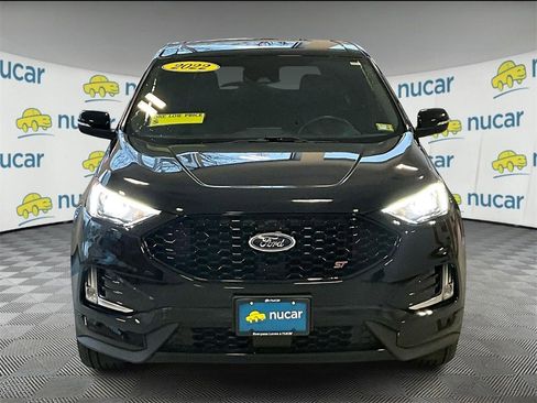Used 2022 Ford Edge ST image 2