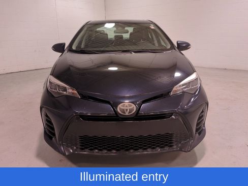 Used 2017 Toyota Corolla SE w/ SE Premium Package FWD image 9