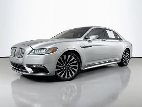 Used 2018 Lincoln Continental Black Label FWD image 1