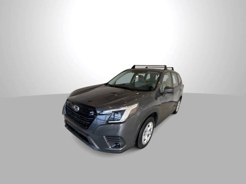Used 2022 Subaru Forester AWD/4WD image 4