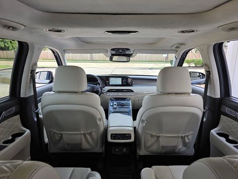 Used 2020 Hyundai Palisade Limited w/ Winter Weather Package image 35