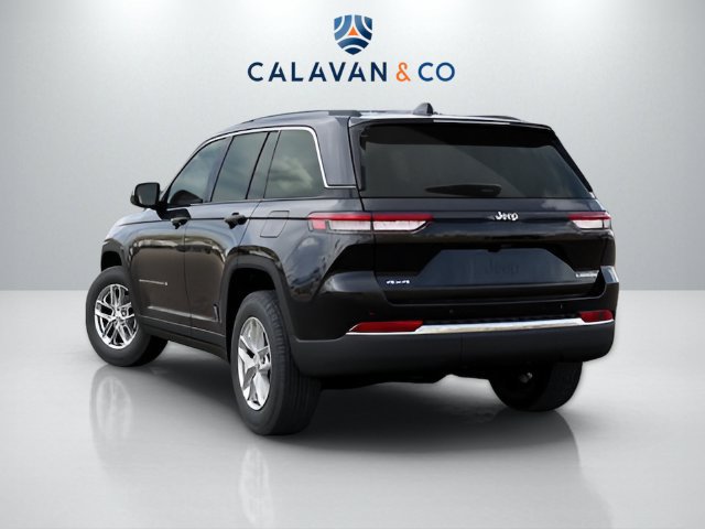 New 2026 Jeep Grand Cherokee Laredo AWD/4WD image 3