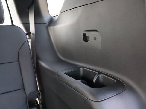 New 2026 Chevrolet Traverse LT w/ Midnight/Sport Edition image 43