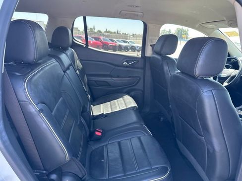 Used 2023 GMC Acadia Denali FWD image 10