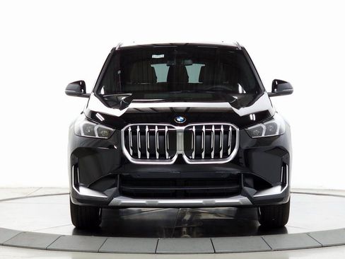 Used 2025 BMW X1 xDrive28i w/ Convenience Package AWD/4WD image 2