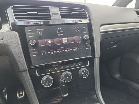 Used 2018 Volkswagen GTI SE w/ SE Leather Package FWD image 16