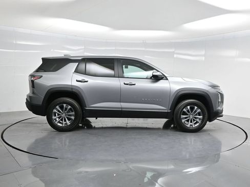 New 2026 Chevrolet Equinox LT FWD image 45